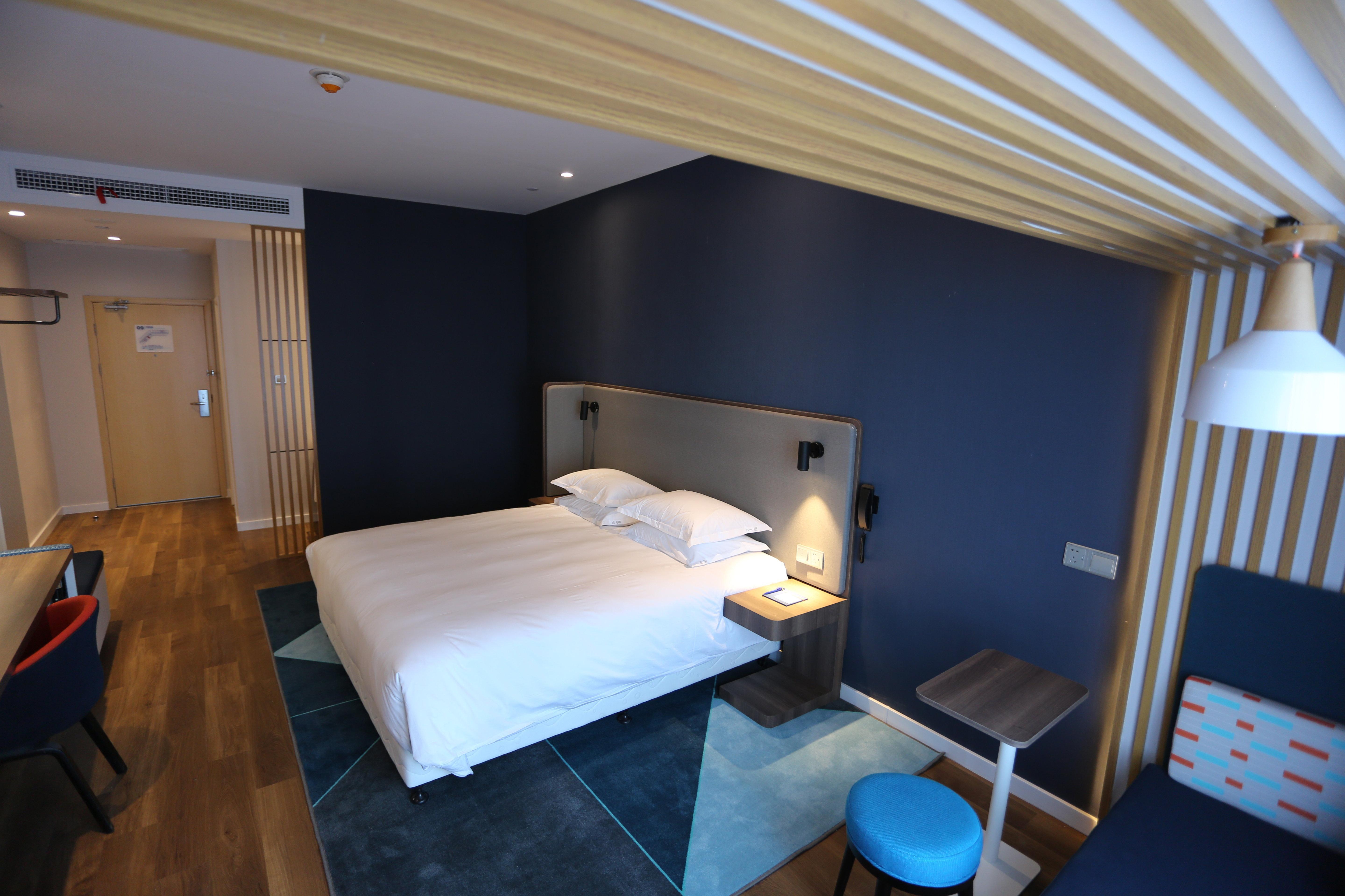 Holiday Inn Express - Wuhan Optical Valley By Ihg Zewnętrze zdjęcie